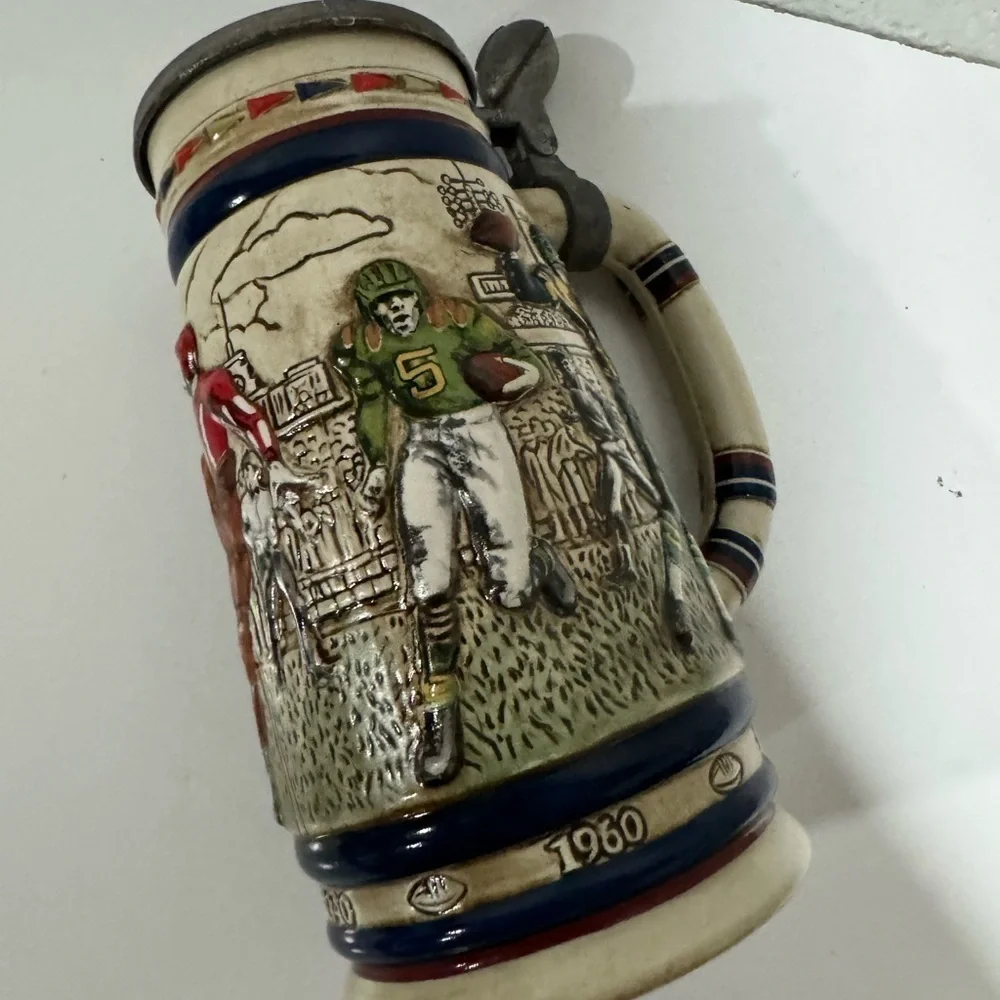 AVON 1983  GREAT AMERICAN FOOTBALL Decades LIDDED Beer Stein mug